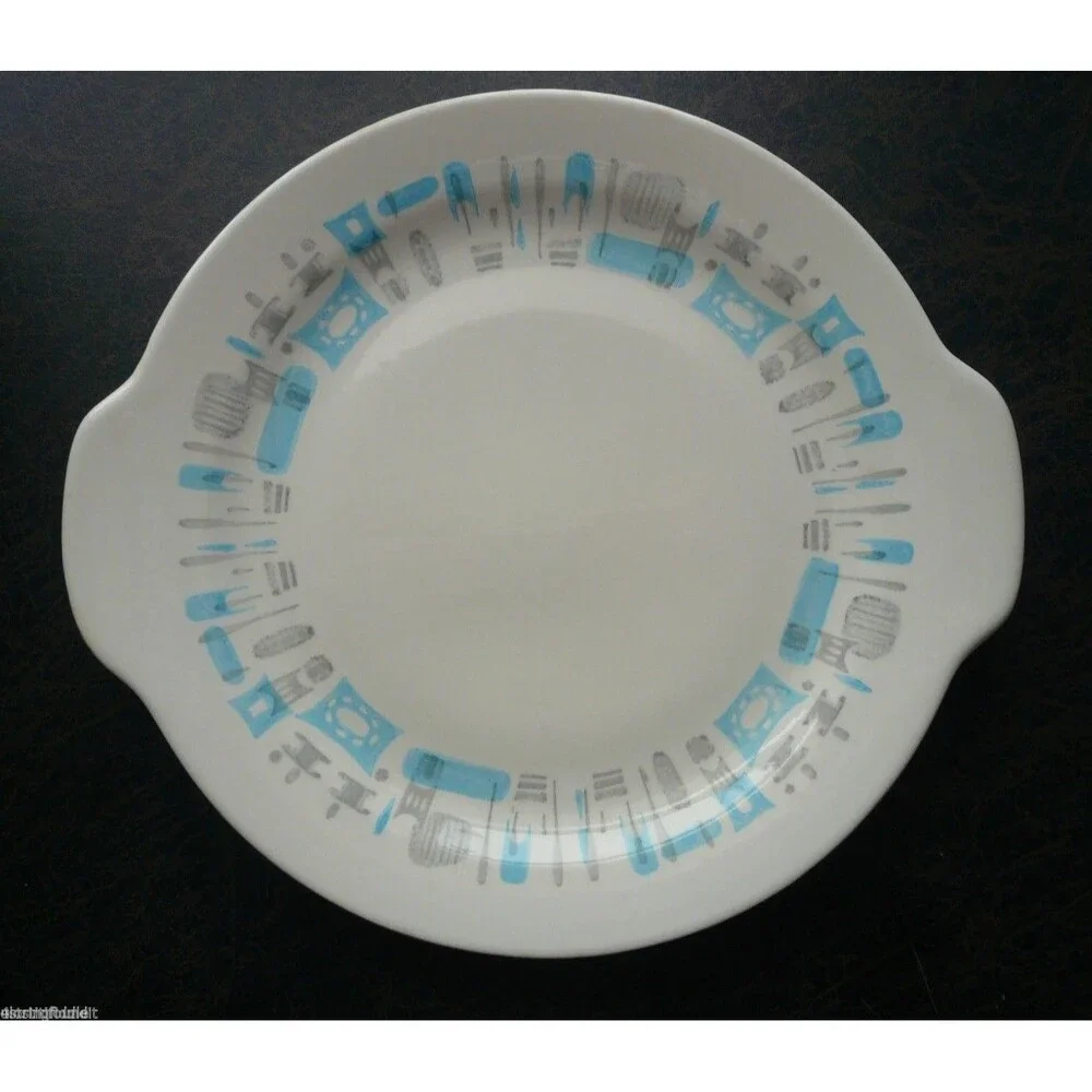 Vintage Royal China Blue Haven 11 3/8